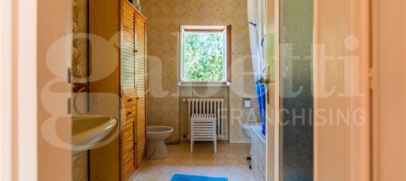 3 chambres Maison à Pinerolo, Italy No. 208079 24