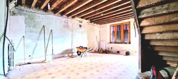 3 Schlafzimmer Haus in Chalautre-la-Grande, France, Nr. 188049 2