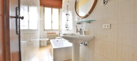 Gewerbliche Immobilie in Borgo d'Ale, Italy 185m², Nr. 124666 21