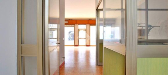 Gewerbliche Immobilie in Borgo d'Ale, Italy 185m², Nr. 124666 12