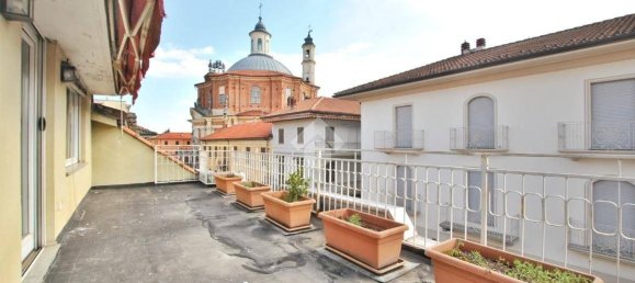 Gewerbliche Immobilie in Borgo d'Ale, Italy 185m², Nr. 124666 32