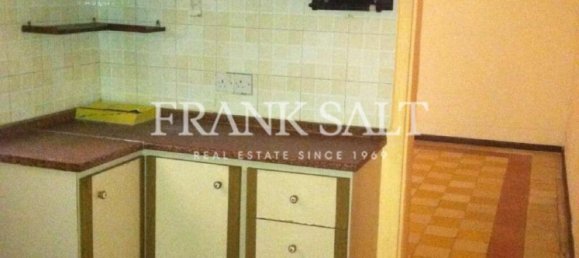 180m² Office in Valletta, Malta No. 12983 2