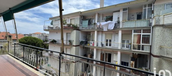 3 rooms Apartment in Albenga, Italy No. 299530 6