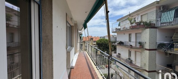 3 rooms Apartment in Albenga, Italy No. 299530 5
