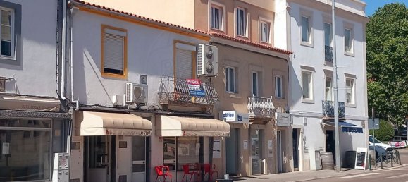 Дом с 6 спальнями в Порталегри, Португалия № 27232 5