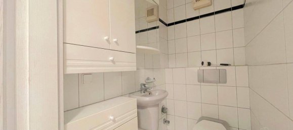 Apartamento de 3 dormitorios en Wuppertal, Germany No. 320728 9