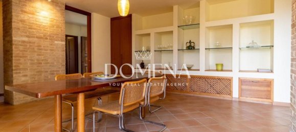 3 bedrooms House in Siena, Italy No. 236351 6