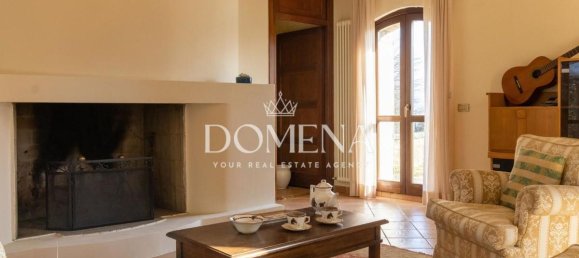 3 bedrooms House in Siena, Italy No. 236351 11