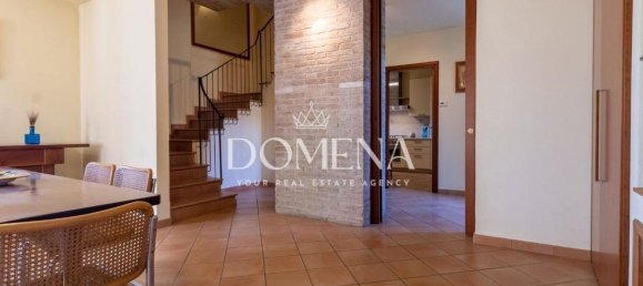 3 bedrooms House in Siena, Italy No. 236351 14