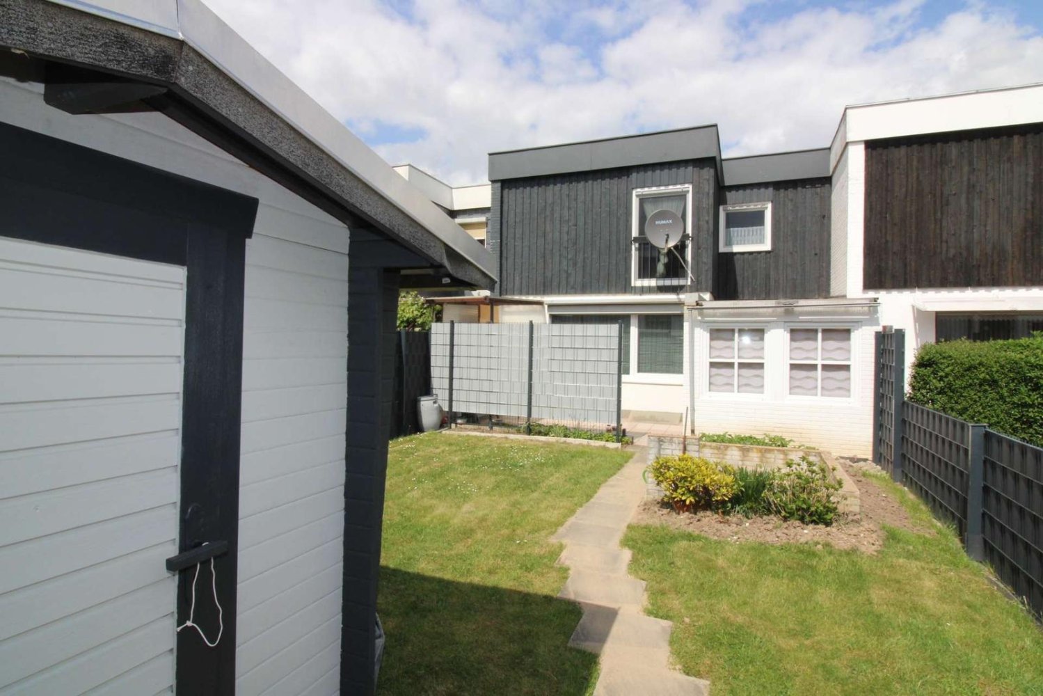 3 bedrooms Townhouse in Salzgitter, Germany No. 268437