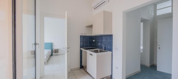 3 bedrooms Apartment in San Vincenzo, Italy No. 55084 13