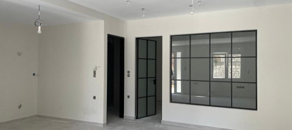Квартира с 1 спальней в Керкира, Центральная Керкира и Диапонтии-Ниси, Керкира, Ионические острова, Пелопоннес, Западная Греция и Ионические острова, Греция № 94252 3