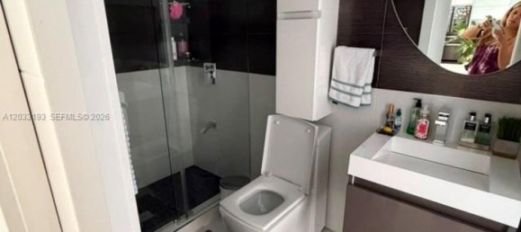 4 dormitorios villa en alquiler en Miami, Miami-Dade, Florida, USA № 615036 15