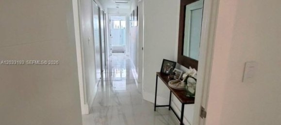 4 dormitorios villa en alquiler en Miami, Miami-Dade, Florida, USA № 615036 17