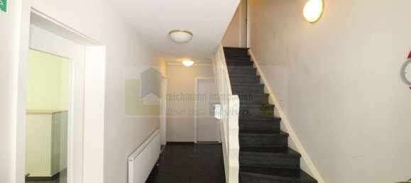 Armazém de 12 divisões em Schwarzwald-Baar-Kreis, Germany N.º 87428 8