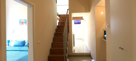3 rooms Apartment in Imperia, Italy No. 277411 3