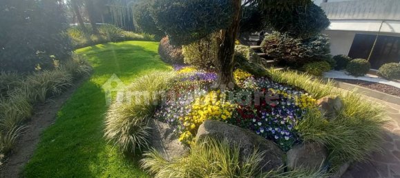 5 bedrooms Villa in Ronco Briantino, Italy No. 78660 47