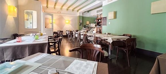 85m² Commercial property in Milan, Italy No. 250652 13