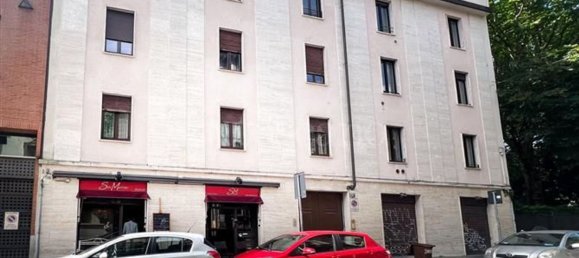 85m² Commercial property in Milan, Italy No. 250652 9