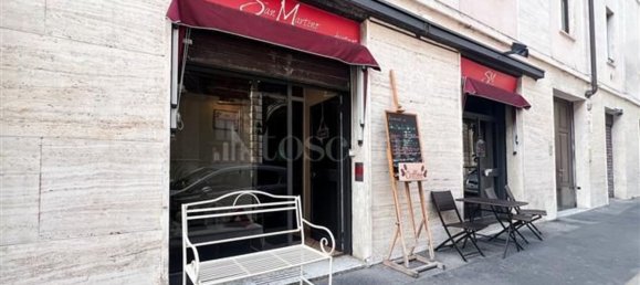 85m² Commercial property in Milan, Italy No. 250652 4