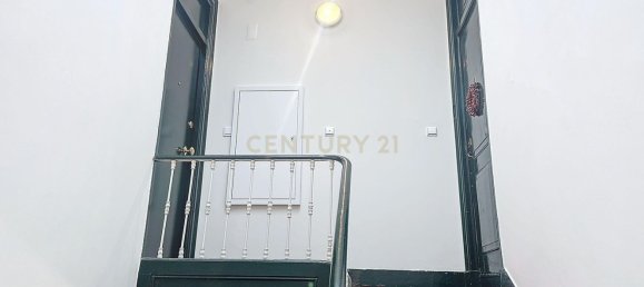 4 غرف نوم منزل ذو طابقين في Lisbon, Portugal رقم 96620 29