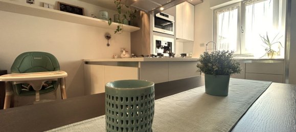 3 bedrooms House in Lissone, Italy No. 378454 8