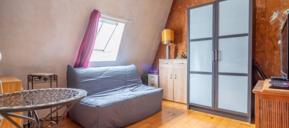 Studio in Paris, France, Nr. 182350 3