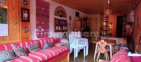 2 bedrooms Apartment in Rocca di Cambio, Italy No. 119809 11