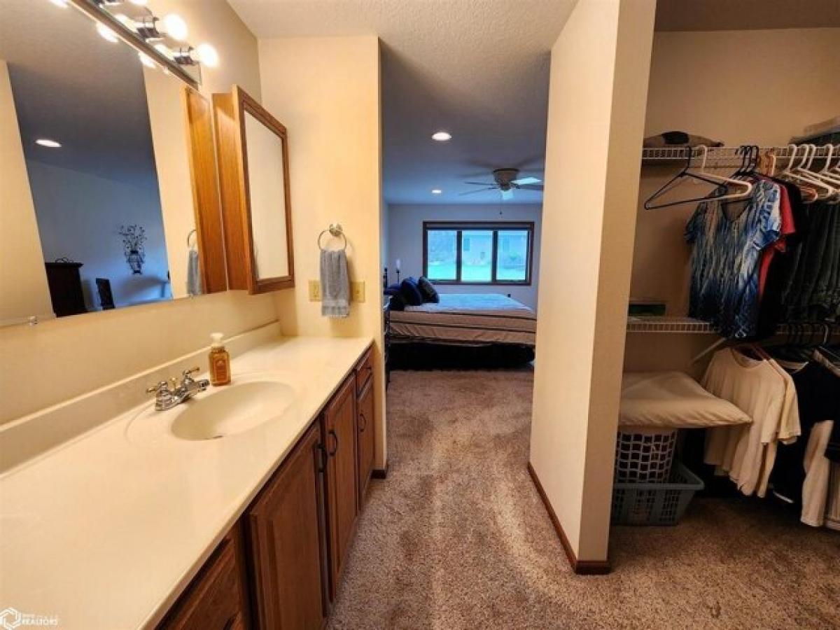 2 bedrooms House in Mason City, USA No. 371869