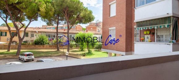 4 rooms Apartment in Livorno, Italy No. 278049 3