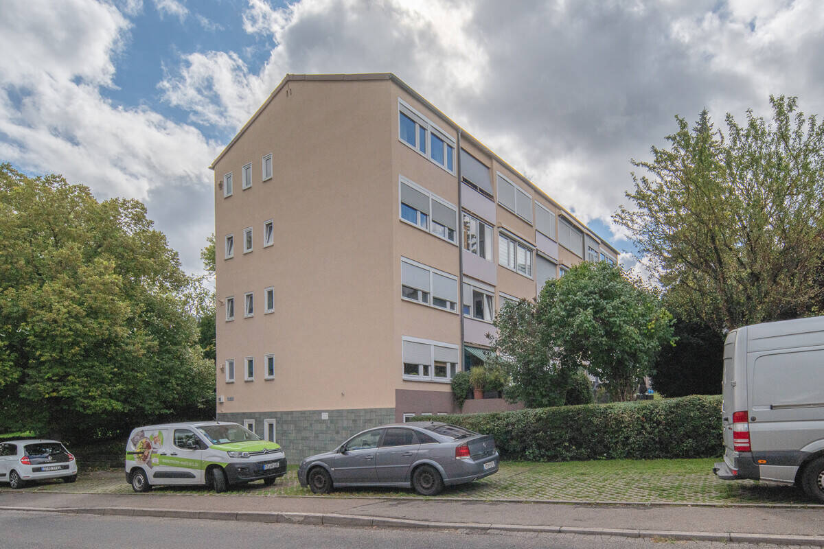 Studio in Stuttgart, Germany No. 314458