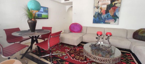 1 bedroom Apartment in Marbella, Spain No. 185043 2