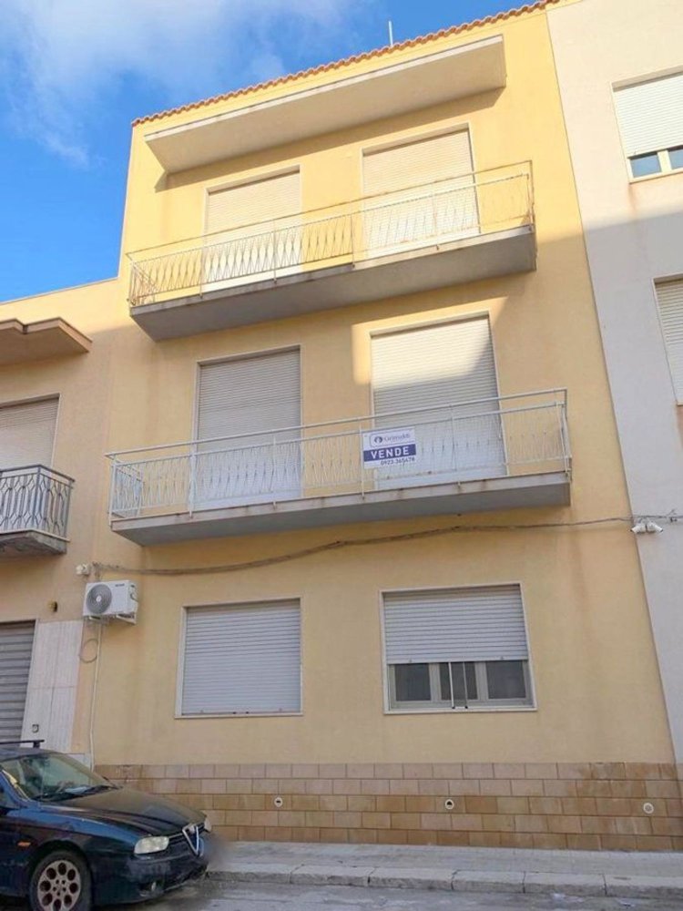 4غرفة شقة في Mazara del Vallo, Italy رقم 85938