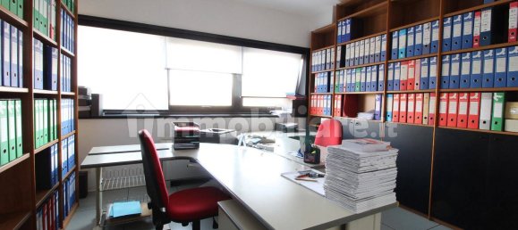 5 rooms Office in Bologna, Italy No. 91317 9