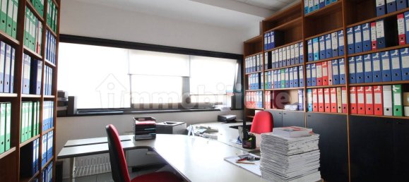 5 rooms Office in Bologna, Italy No. 91317 8