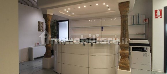 5 rooms Office in Bologna, Italy No. 91317 23