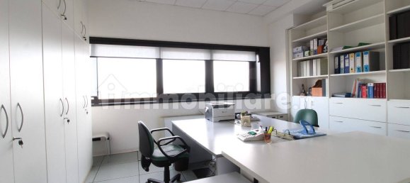 5 rooms Office in Bologna, Italy No. 91317 16