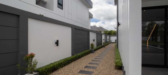 4 bedrooms House in Chiang Mai, Thailand No. 26969 16