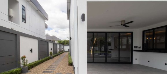 4 bedrooms House in Chiang Mai, Thailand No. 26969 17