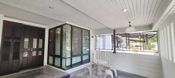 3 bedrooms Townhouse in Suan Luang, Thailand No. 70554 3