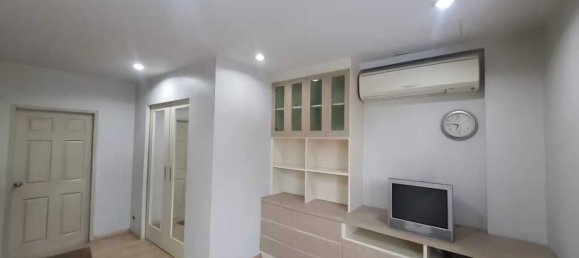 3 bedrooms Townhouse in Suan Luang, Thailand No. 70554 4
