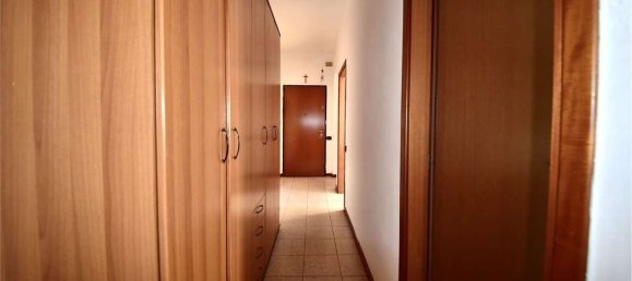 Квартира с 3 комнатами в Лимбьяте, Италия № 138659 9