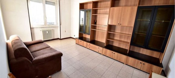 Квартира с 3 комнатами в Лимбьяте, Италия № 138659 5