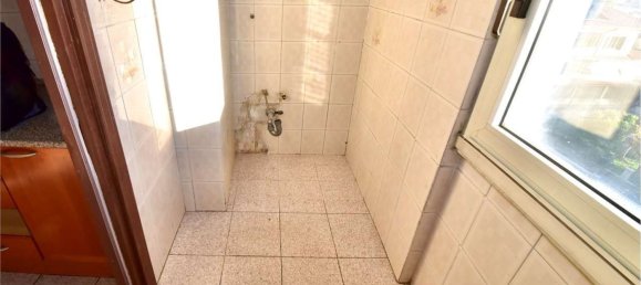 Квартира с 3 комнатами в Лимбьяте, Италия № 138659 21