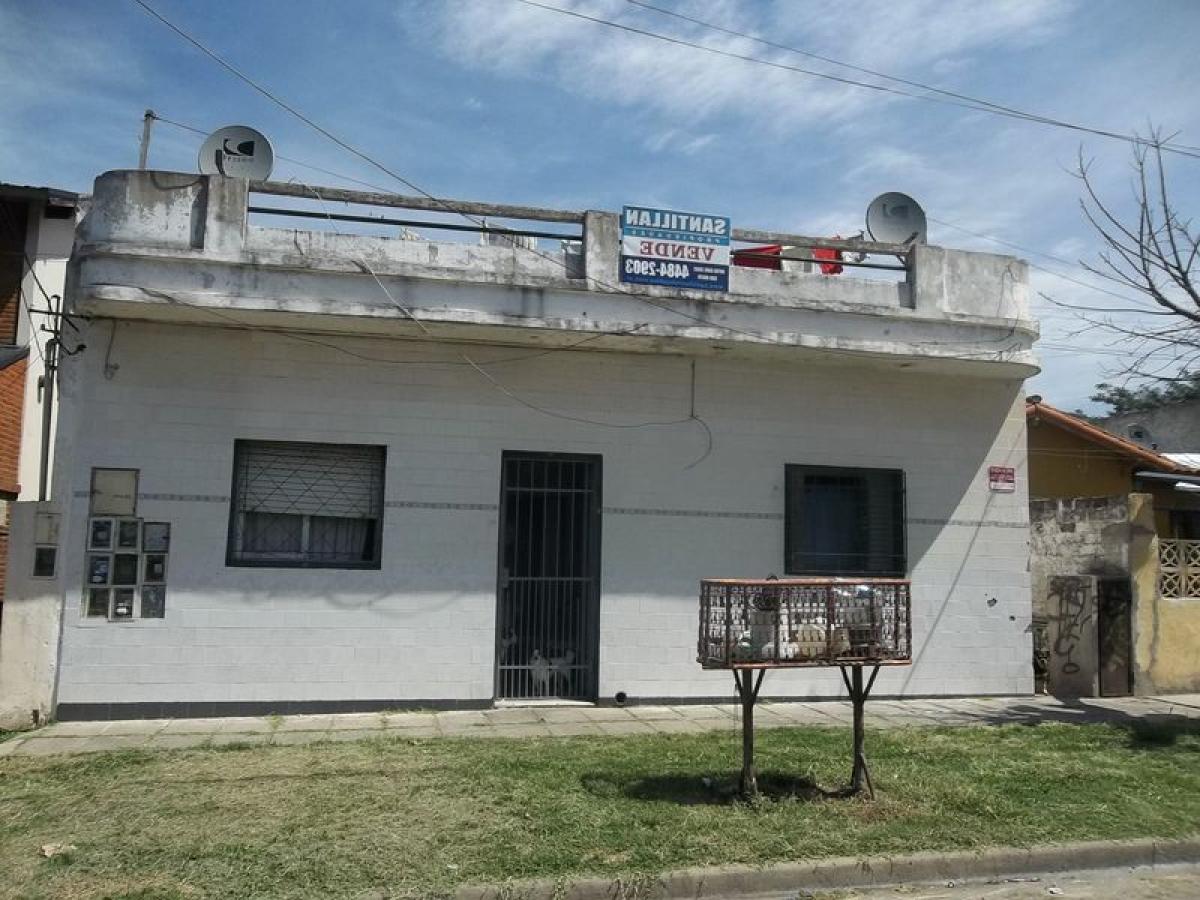 5 bedrooms House in Bermudez, Argentina No. 60153