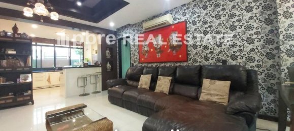 3 bedrooms Cafe / restaurant in Bang Lamung, Thailand No. 16013 7