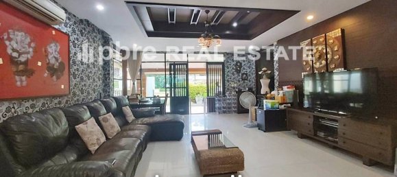 3 bedrooms Cafe / restaurant in Bang Lamung, Thailand No. 16013 6