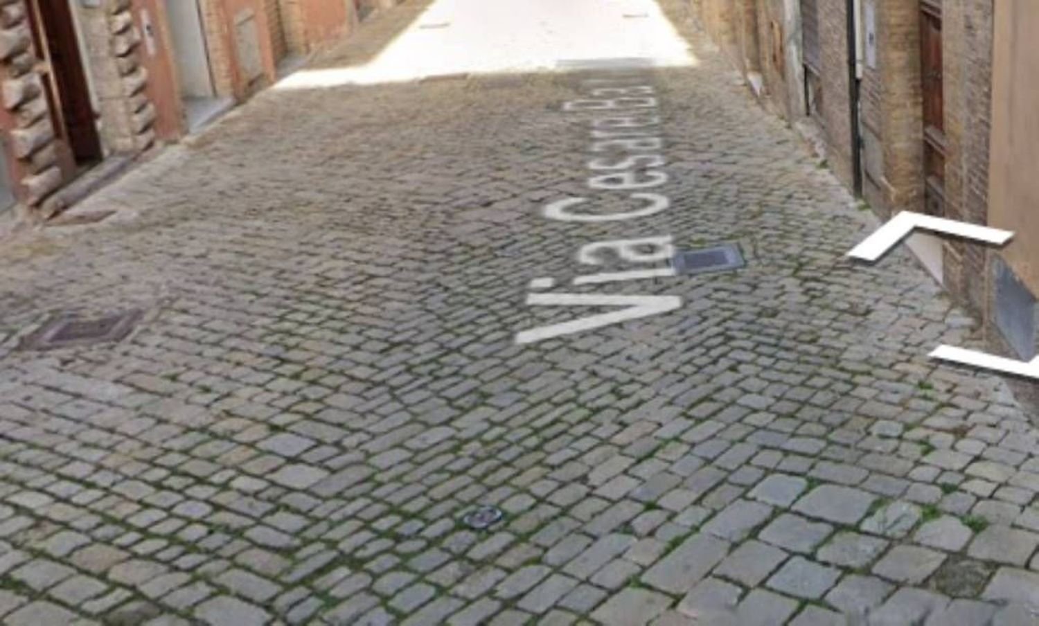 3 rooms Apartment in San Severino Marche, Italy No. 307148