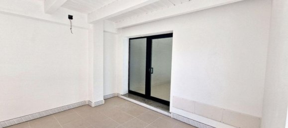 41m² Office in Olbia, Italy No. 372007 2