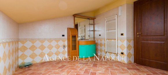 Villa T5 em Cagli, Italy N.º 60262 25